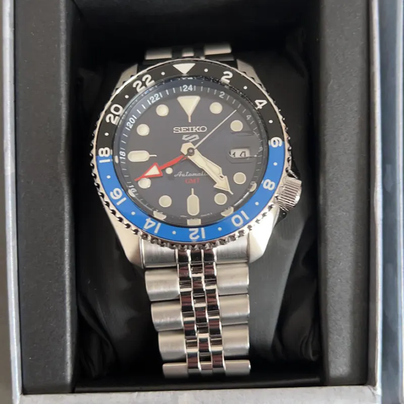 Seiko 5 SKX Sports GMT Blueberry Dial Men’s Watch  SSK003K1